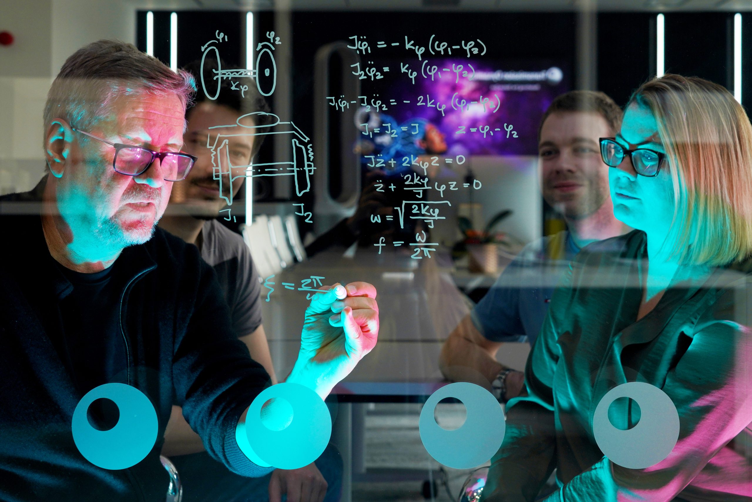 Jarek Jenny Tom and Steve scaled 1